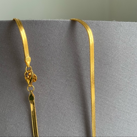 Renah Jae Herringbone Chain Necklace 16” 18K Gold Layered On Sterling Silver - Picture 6 of 6